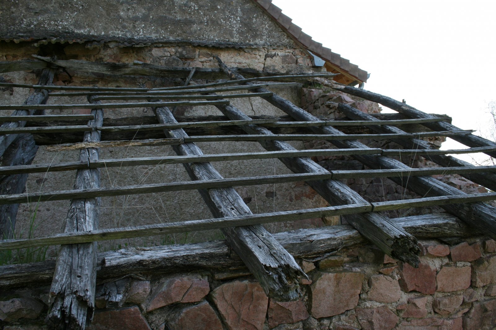 La Graviere - Pig Pen Roof as was